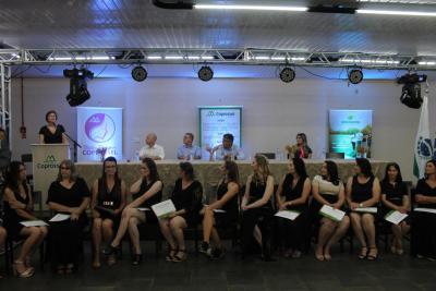 Coprossel realiza a formatura da segunda turma do Programa de Desenvolvimento da LideranÃ§a Feminina 